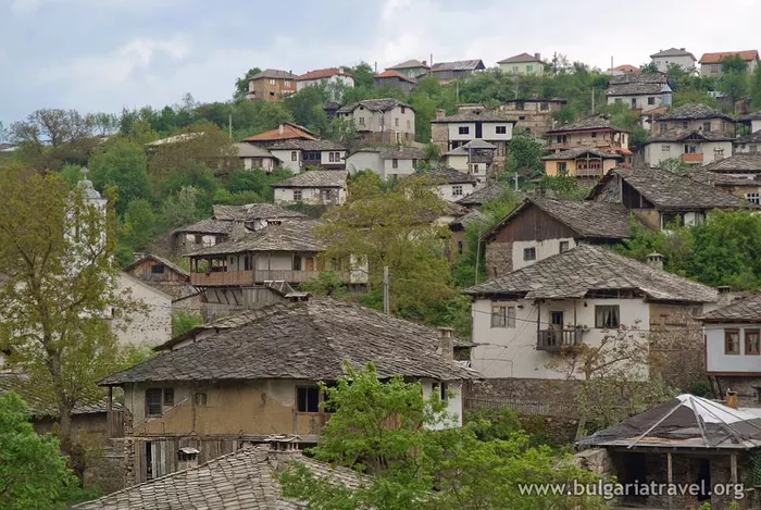 DOLEN HISTORICAL AND ARCHITECTURAL RESERVE